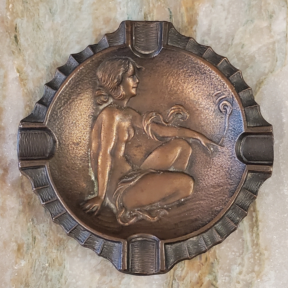 Antique Art Nouveau Bronze Ashtray "Smoking Nude"